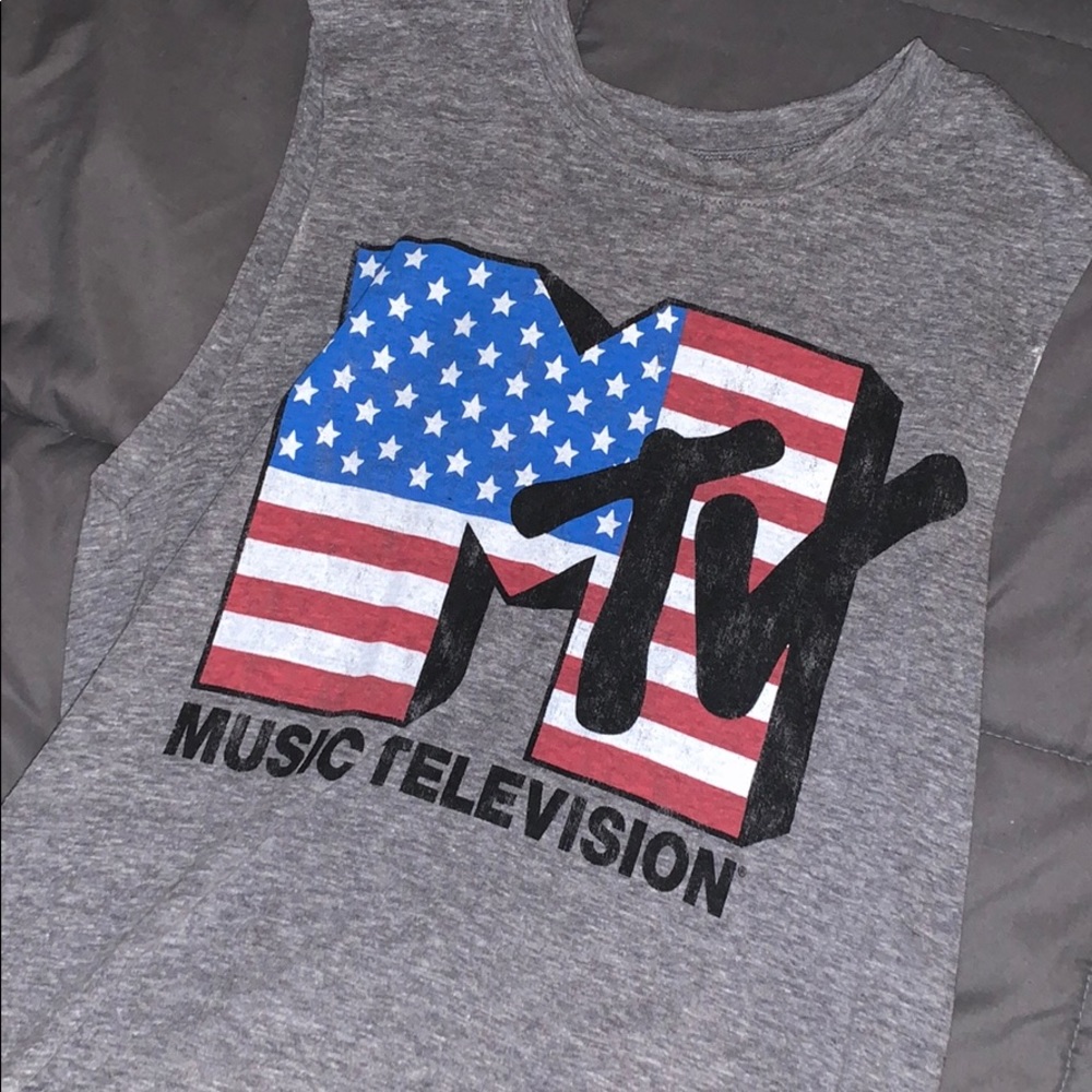 Forever 21 MTV music television band tank